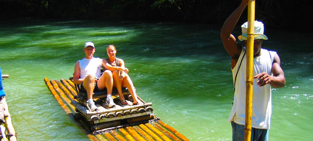 Dunn’s River Falls + White River Rafting from Montego Bay